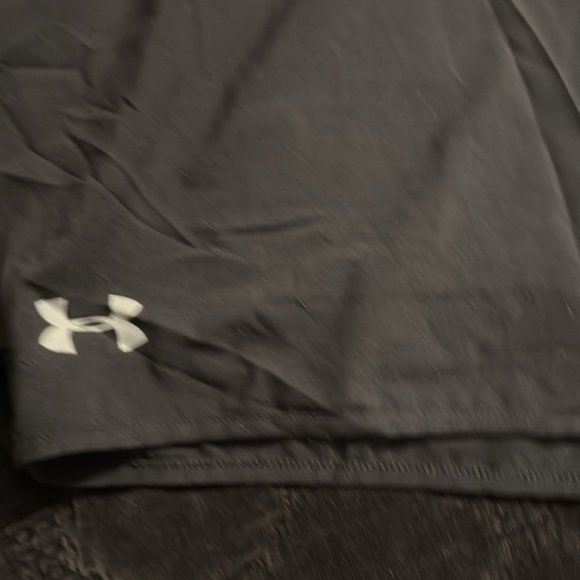Under Armour, black athletic shorts size 2 XL - Picture 2 of 4